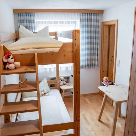 Wiesenhof Guest house Kaunerberg